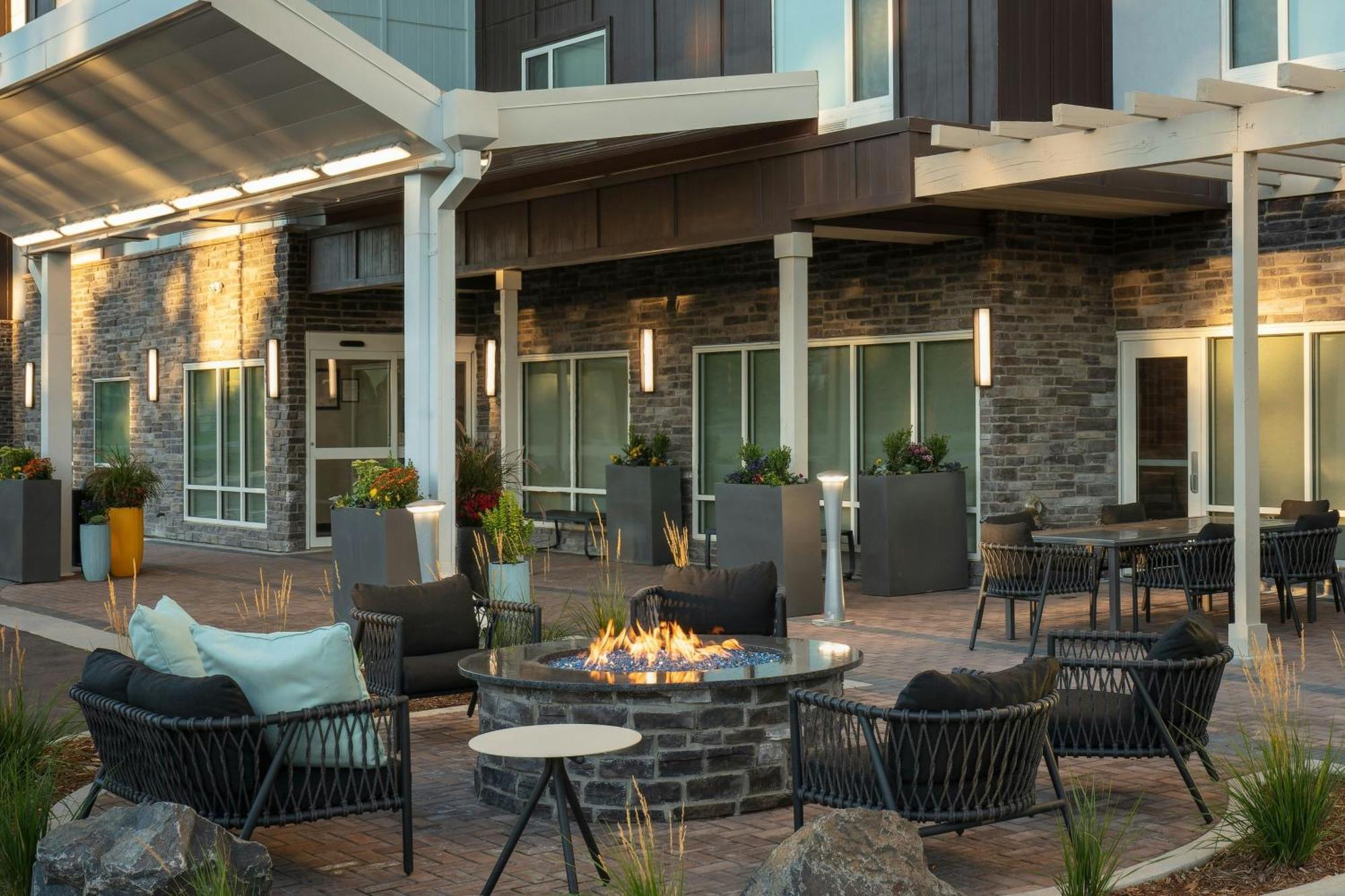 Towneplace Suites By Marriott Denver North Thornton Extérieur photo